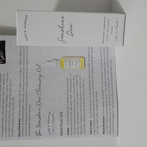 Earth Harbor Sunshine Dew Cleansing Oil NIB